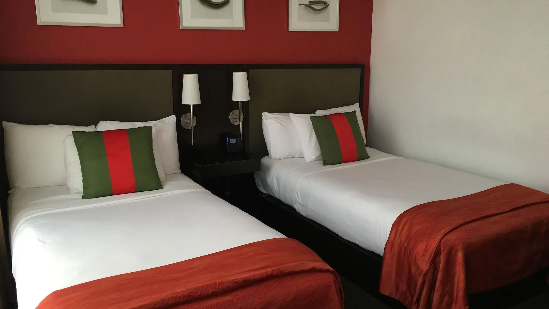 S Hotel Κίνγκστον